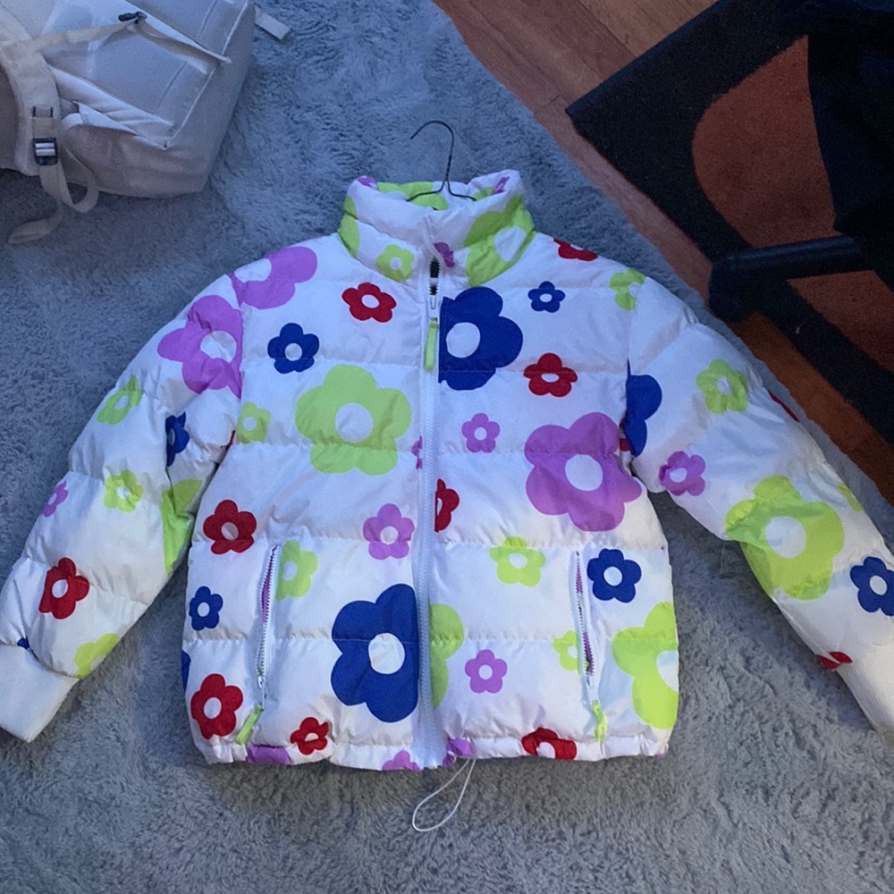 Wolf fable flower puffer coat